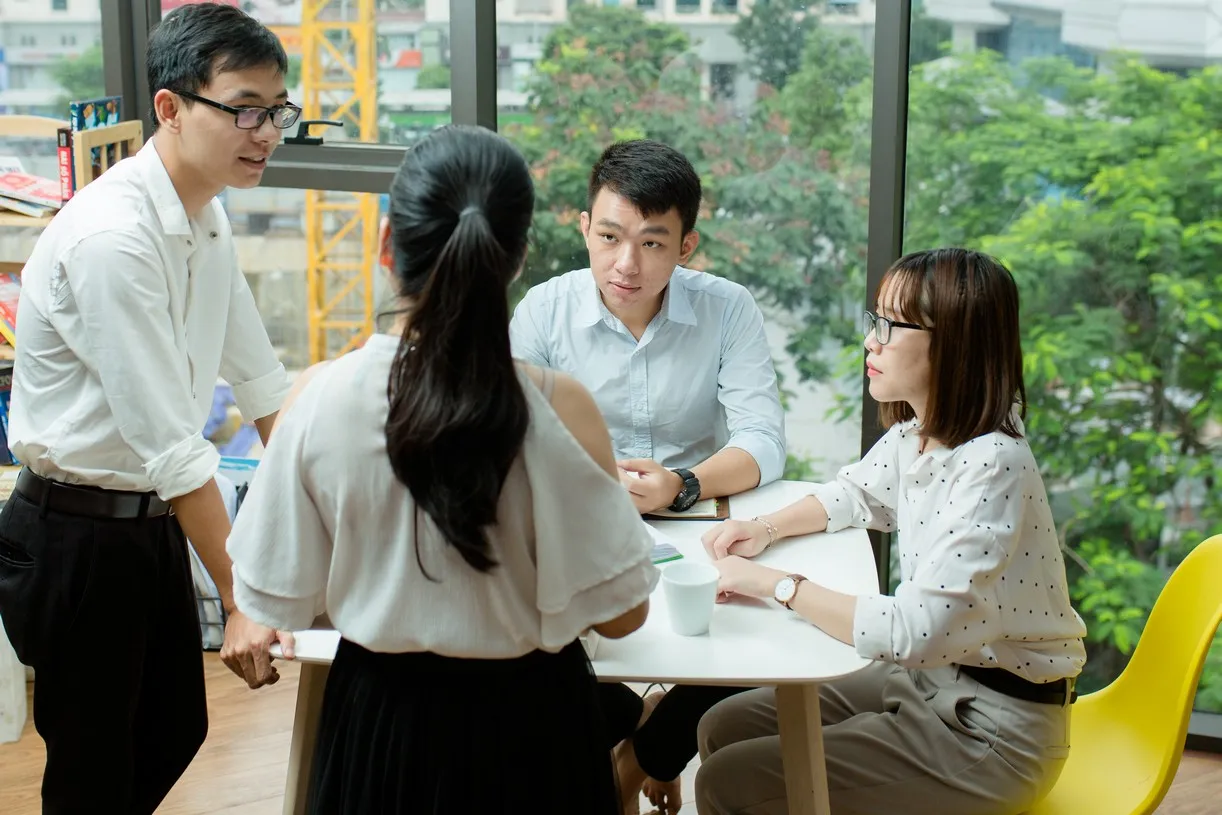 Ảnh giao diện phân tích hiệu năng và tăng trưởng